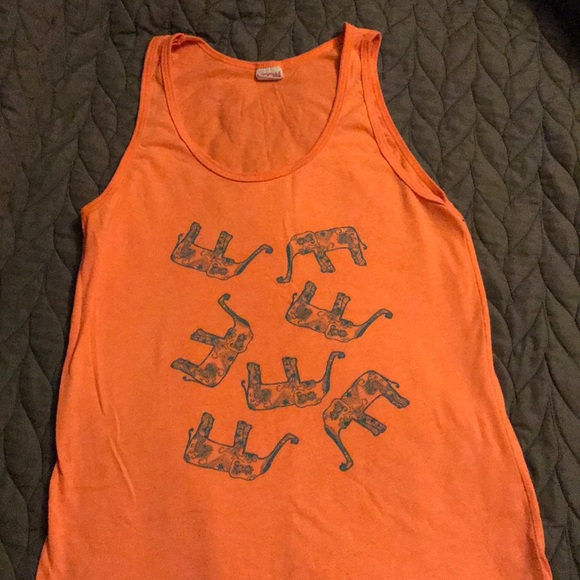 Orange tank with elephants - Picture 1 of 1